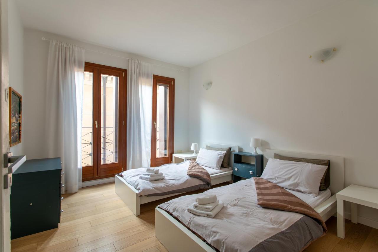 Apartament Lance With Lift, 2 Minutes Walk From The Train Station Wenecja